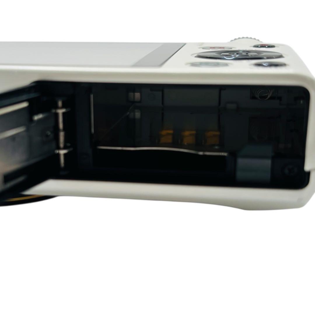 CASIO EXILIM EX-ZR100 ホワイト