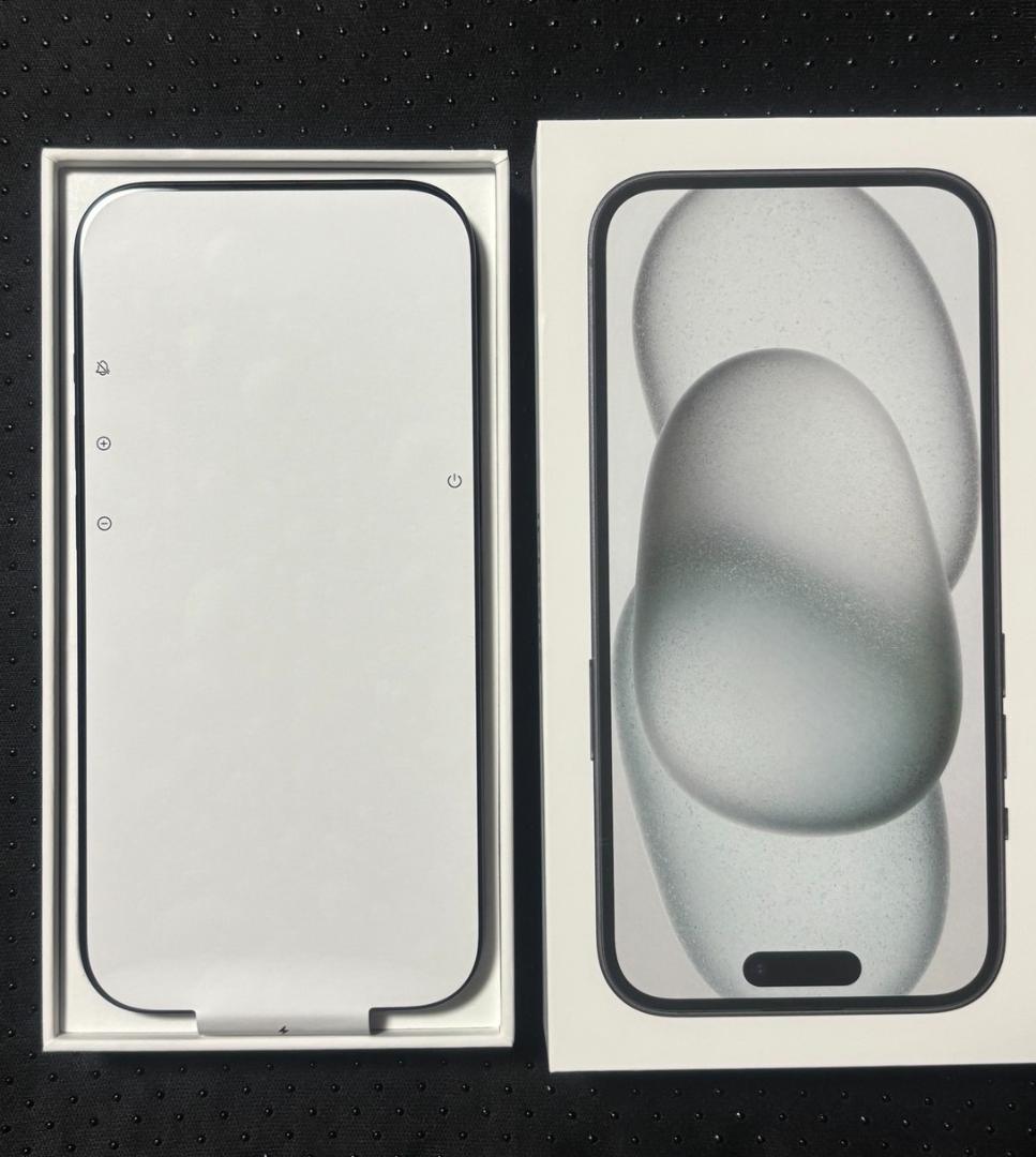 新品 iPhone15 ブラック 128GB 通電・動作確認済 初期化済み