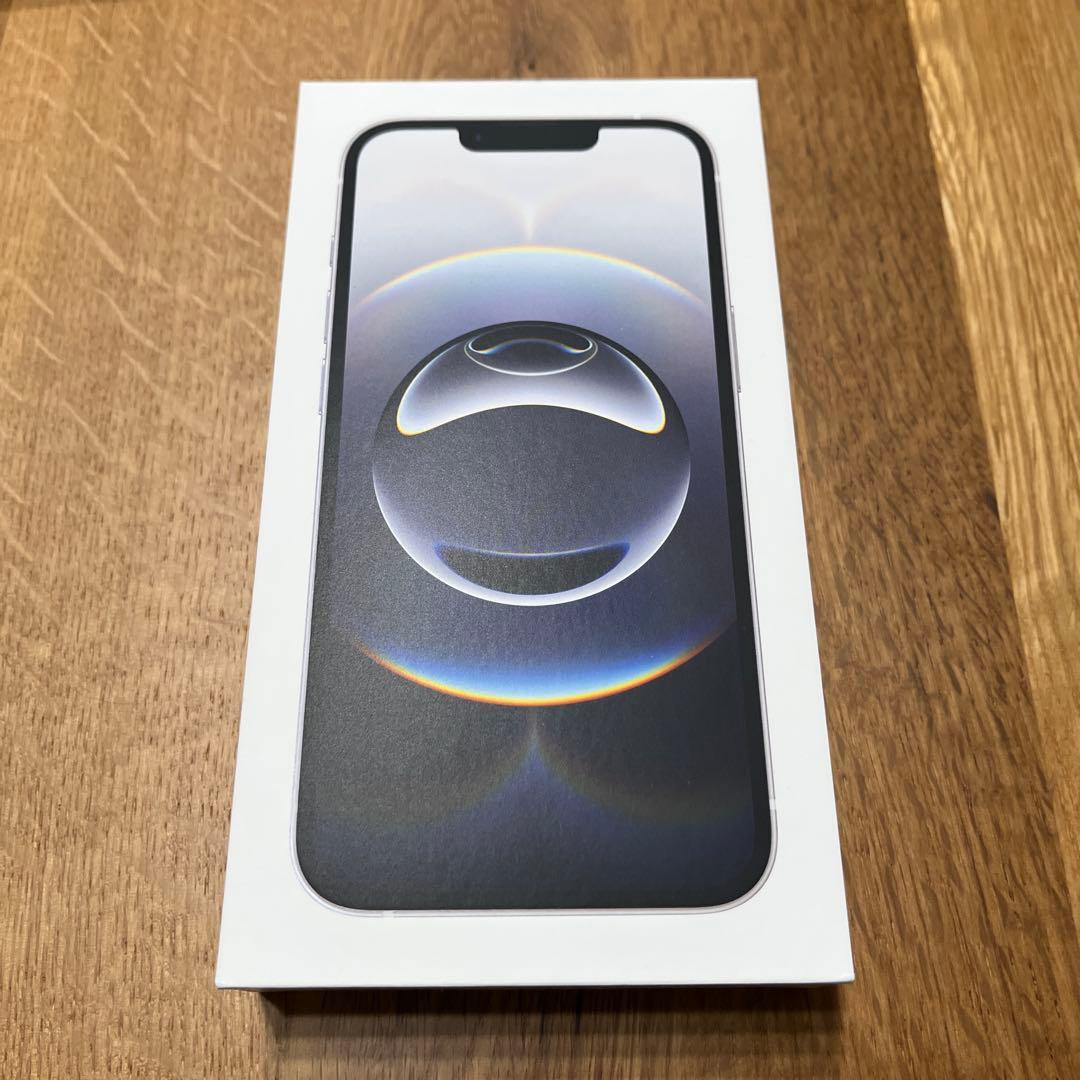 iPhone16e ホワイト　256GB SIMフリー