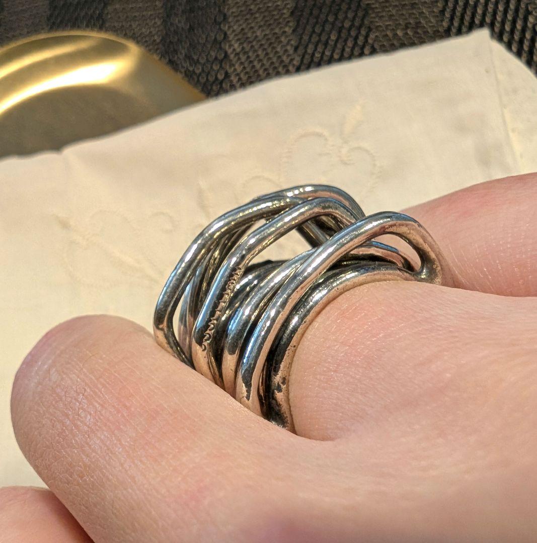 IOSSELLIANI イオッセリアーニ 8連リング パズルリング（7本のみ）