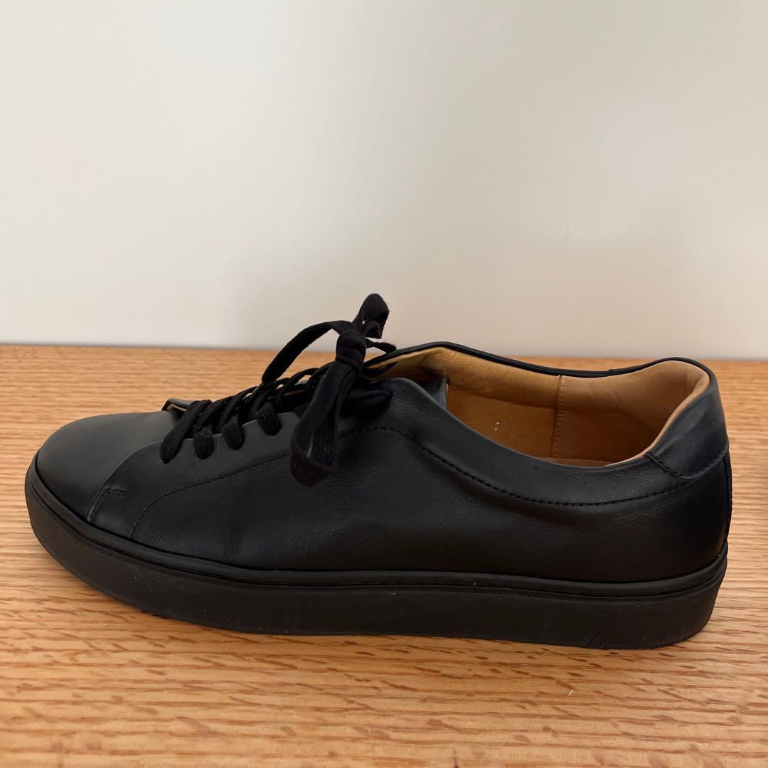 極美品　TOSS トス　チェスター スニーカー　ブラック ビジネス 通勤　通学
