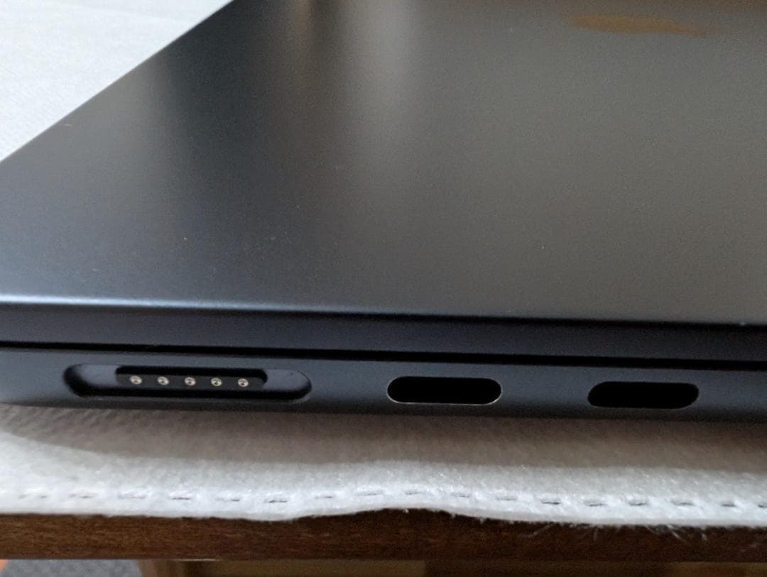 MacBook本体 MacBook Air (M2 2022) 24GB 1TB