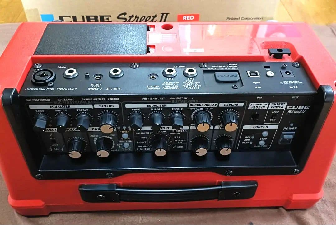 BOSS ボスCUBE Street II レッド