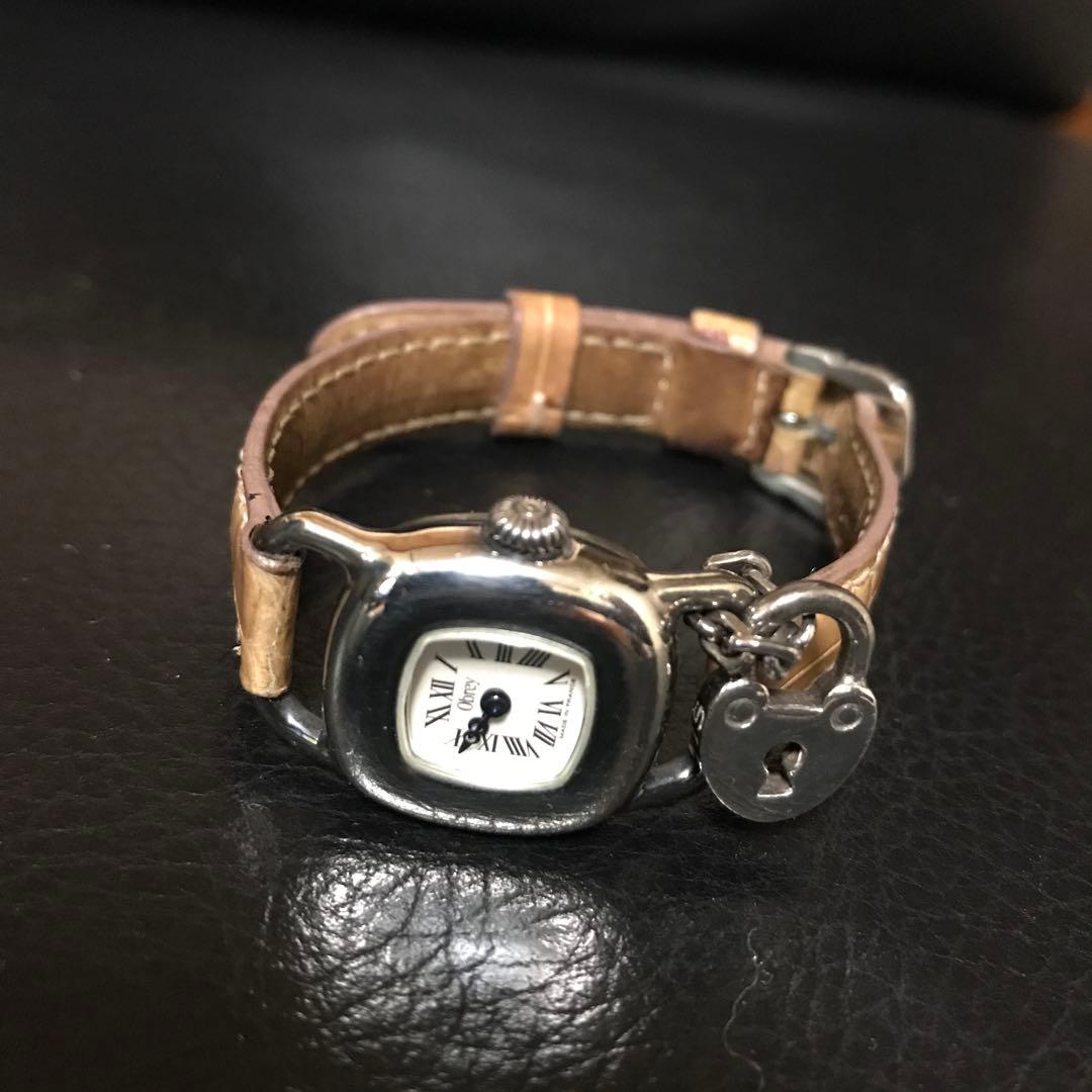 Obrey ハンドメイド　ソリッドシルバー　腕時計　フランス製　稼働中です。