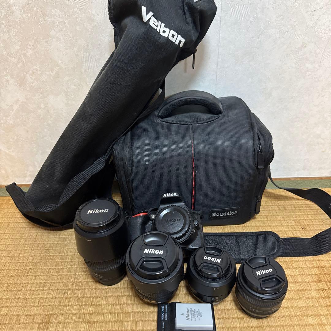 Nikon D5600 レンズ4本 三脚 バッグ付き