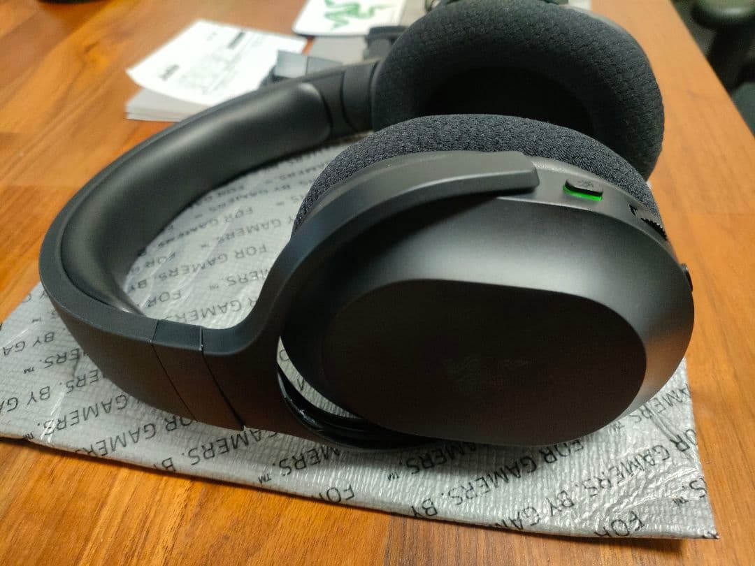 Razer Barracuda X ワイヤレスゲーミングヘッドセット