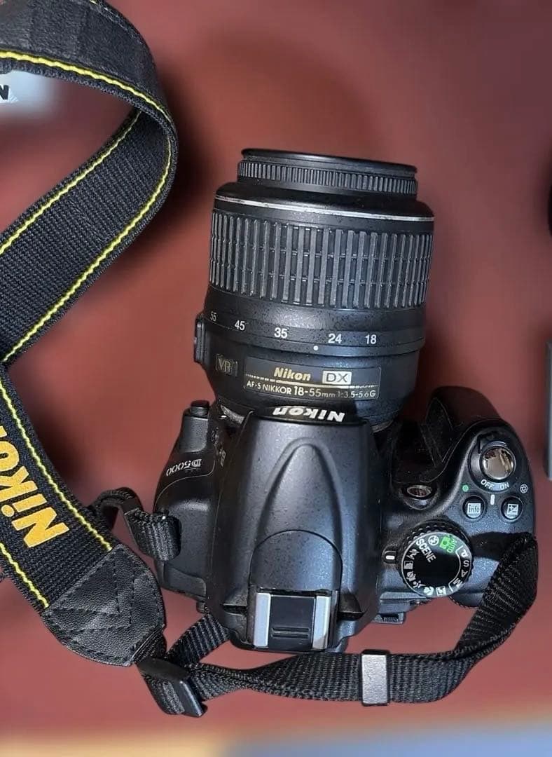 Nikon D5000 デジタル一眼レフカメラ 動作確認済