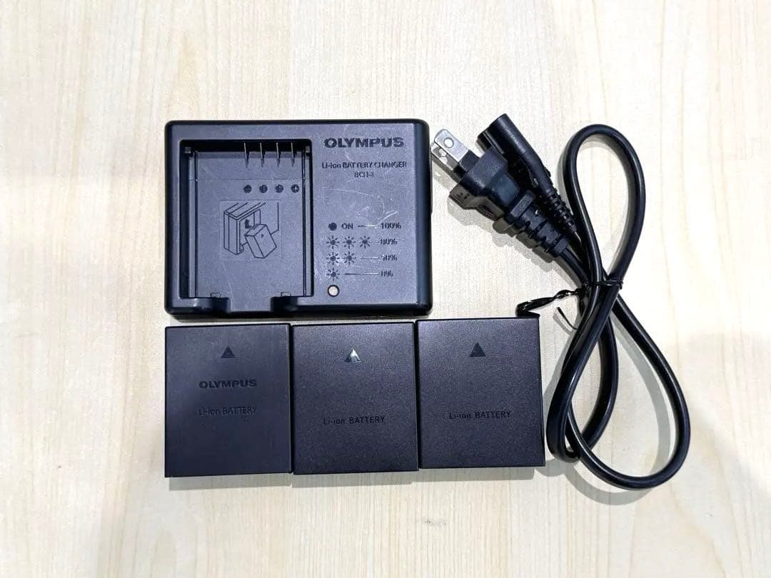 美品　OLYMPUS OM-D EM1-MARK2 18013回 領収書あり