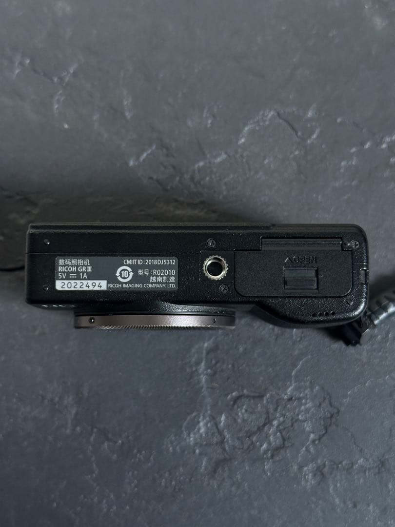 RICOH GRIIIコンパクトデジタルカメラ