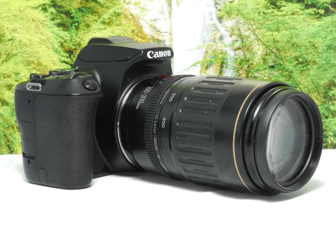✨高性能でコンパクト✨Canon Kiss X10✨Wレンズセット✨WiFi対応