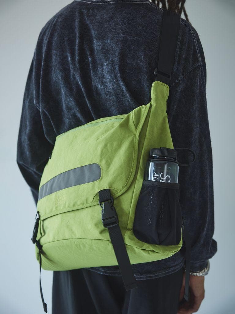 SEDAN ALL-PURPOSE ナイロンメッセンジャーバッグ SS24