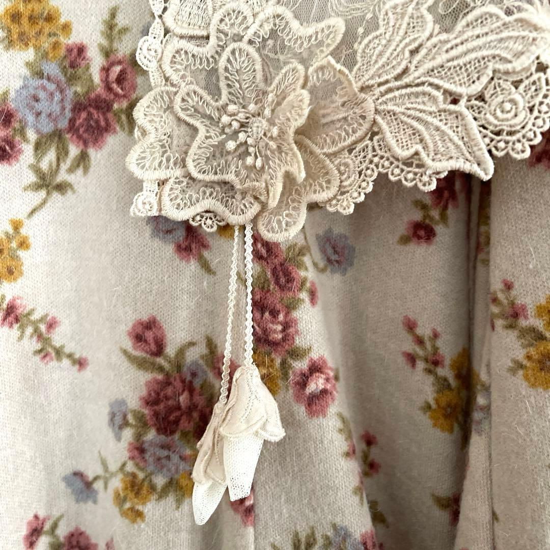 裸衣夢♡花柄レース装飾ベージュワンピース