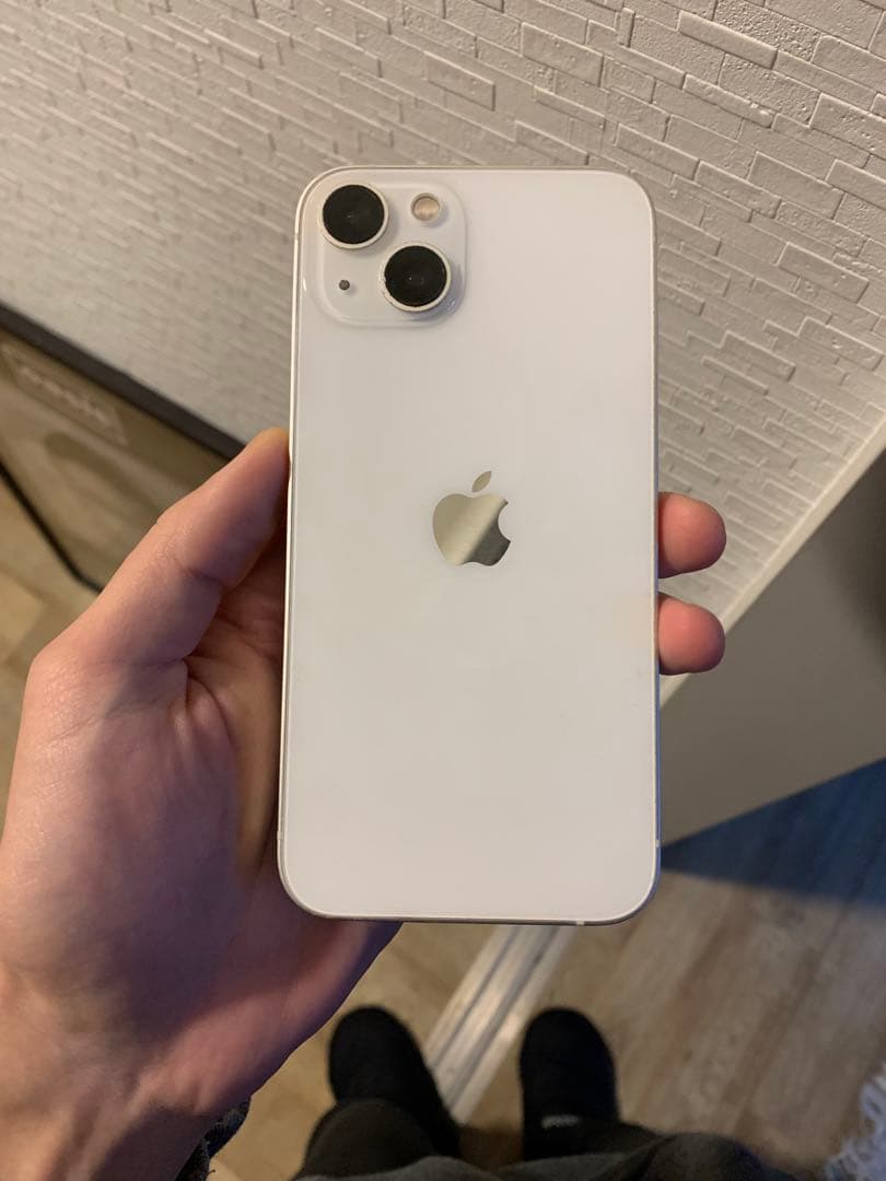 Iphine13 MagSafeのみ充電可能