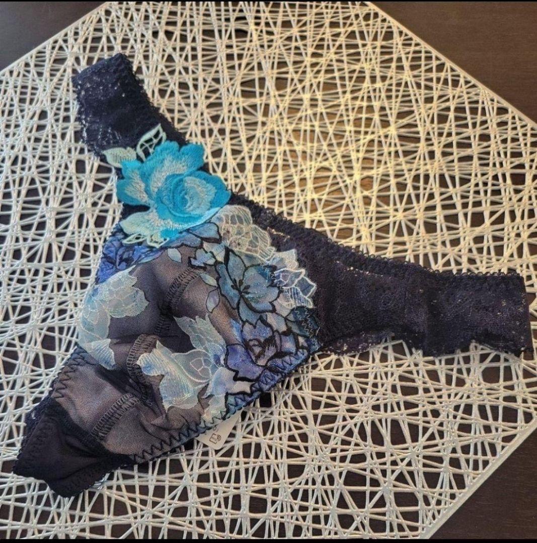 〖新品未使用〗サルート メンズ T-バック Mサイズ 10/13まで限定セール