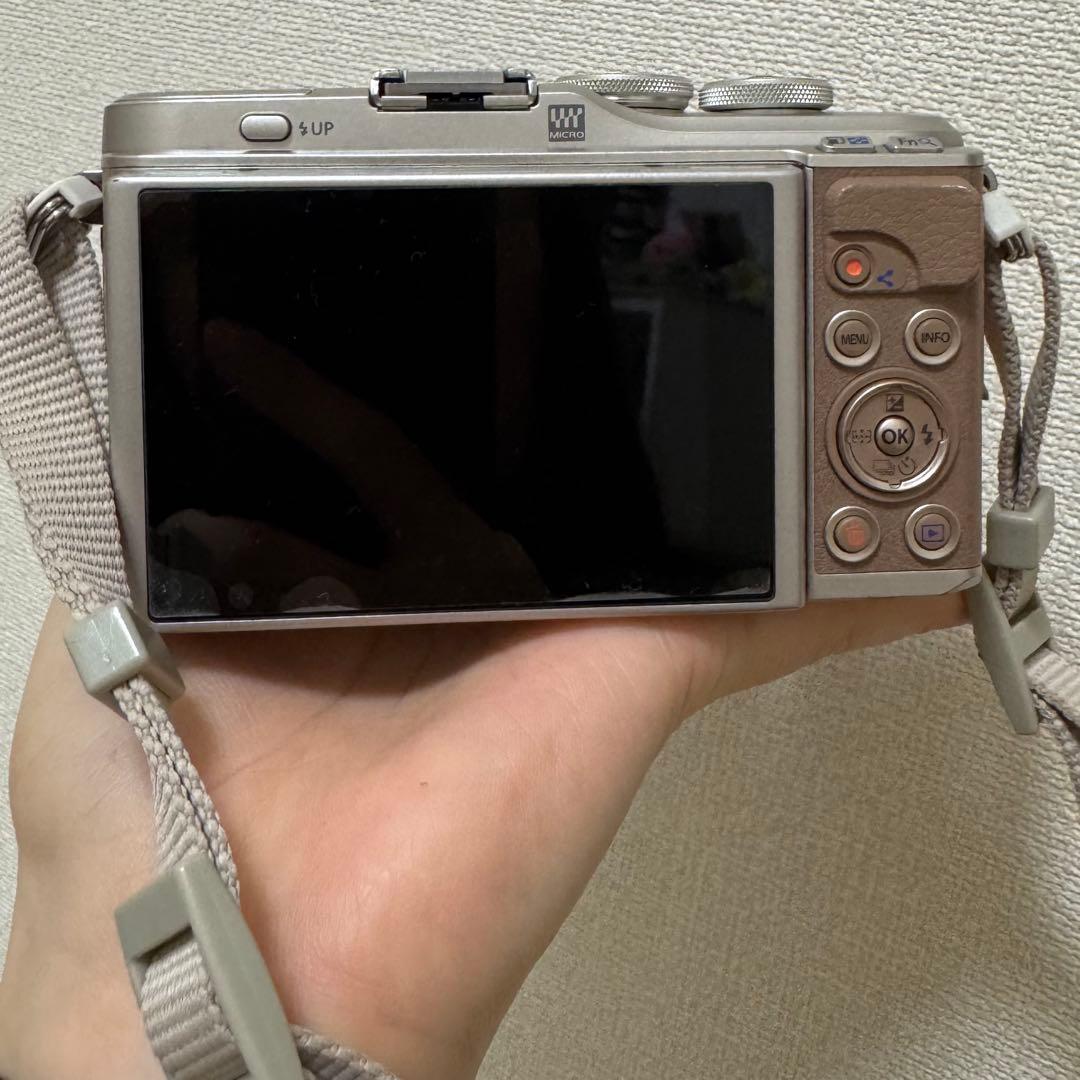 olympus ミラーレス一眼レフ E-PL10