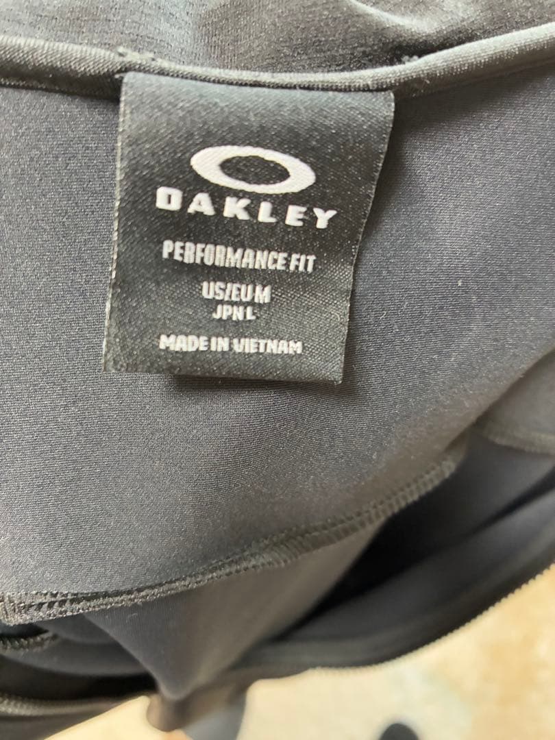 タ*カ様 OAKLEY トレーニングウェア上下【L】定価23,650円