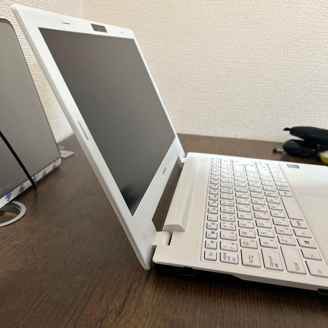 Mouse computer 8GBメモリ 256GB SSD 13.3型