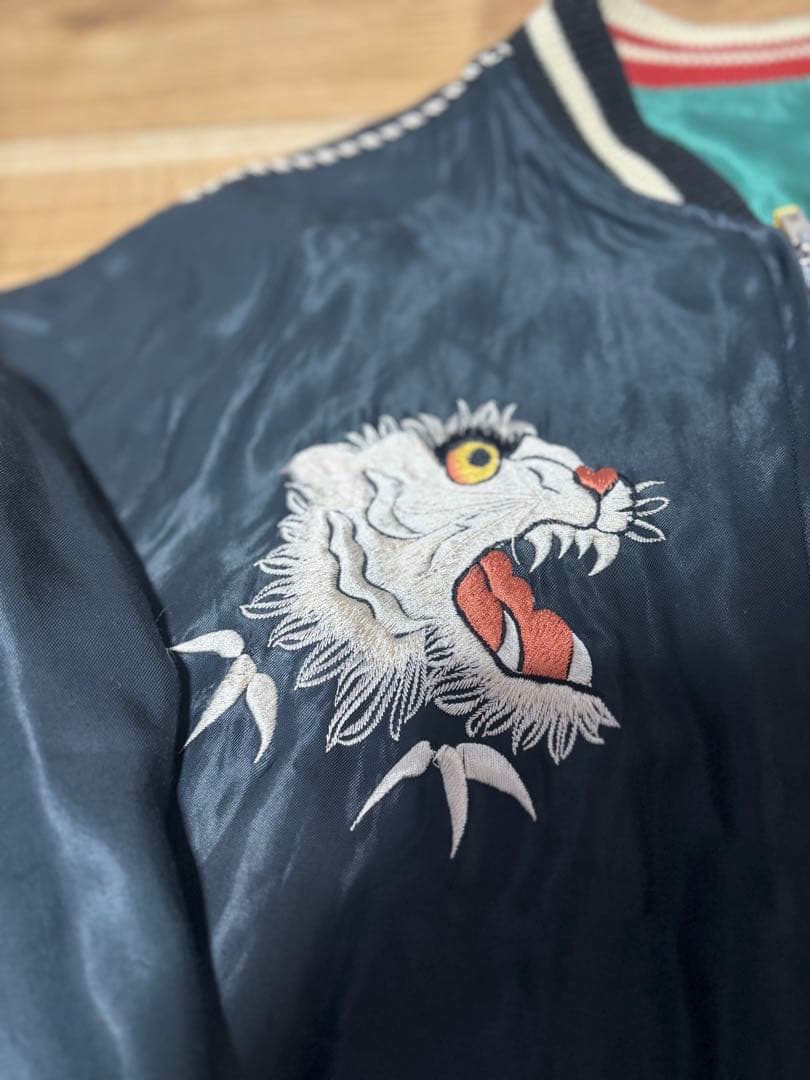 テーラー東洋 スカジャン 氷室京介 復刻版