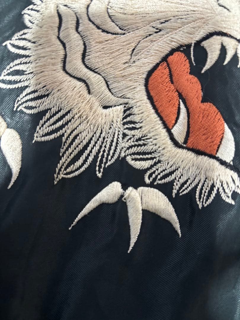 テーラー東洋 スカジャン 氷室京介 復刻版