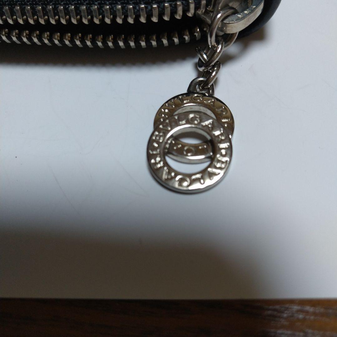 ブルガリ長財布大きめです