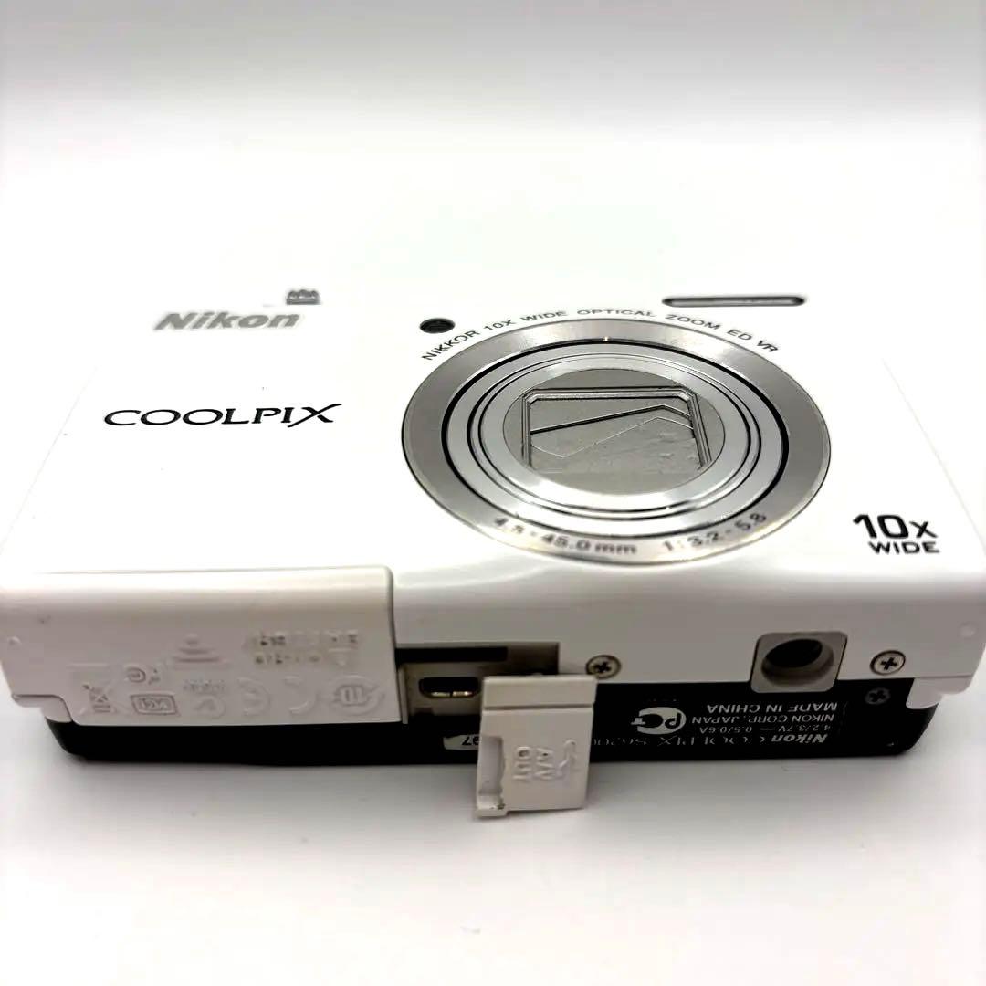 【完動品】Nikon COOLPIX S6200 ホワイト
