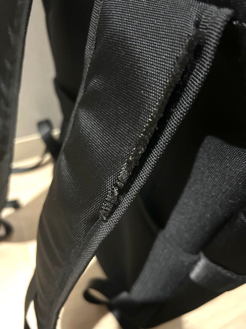 美品 ゼロハリバートン ビジネスバッグ リュック バックパック ブラック　訳アリ