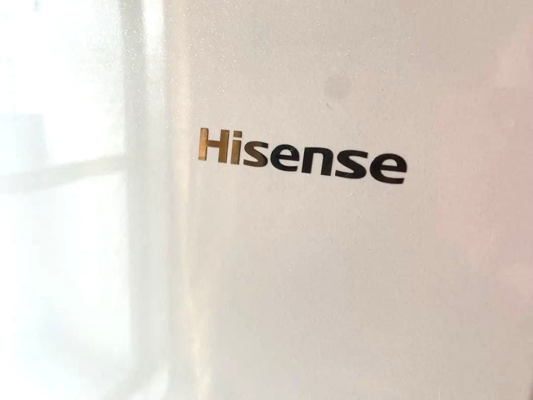 【送料込み】Hisense 冷蔵庫 冷凍庫　ホワイト