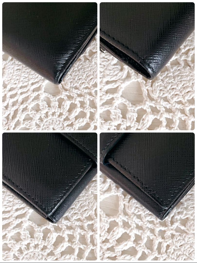 極美品　サルヴァトーレフェラガモ　二つ折り財布 ブラック