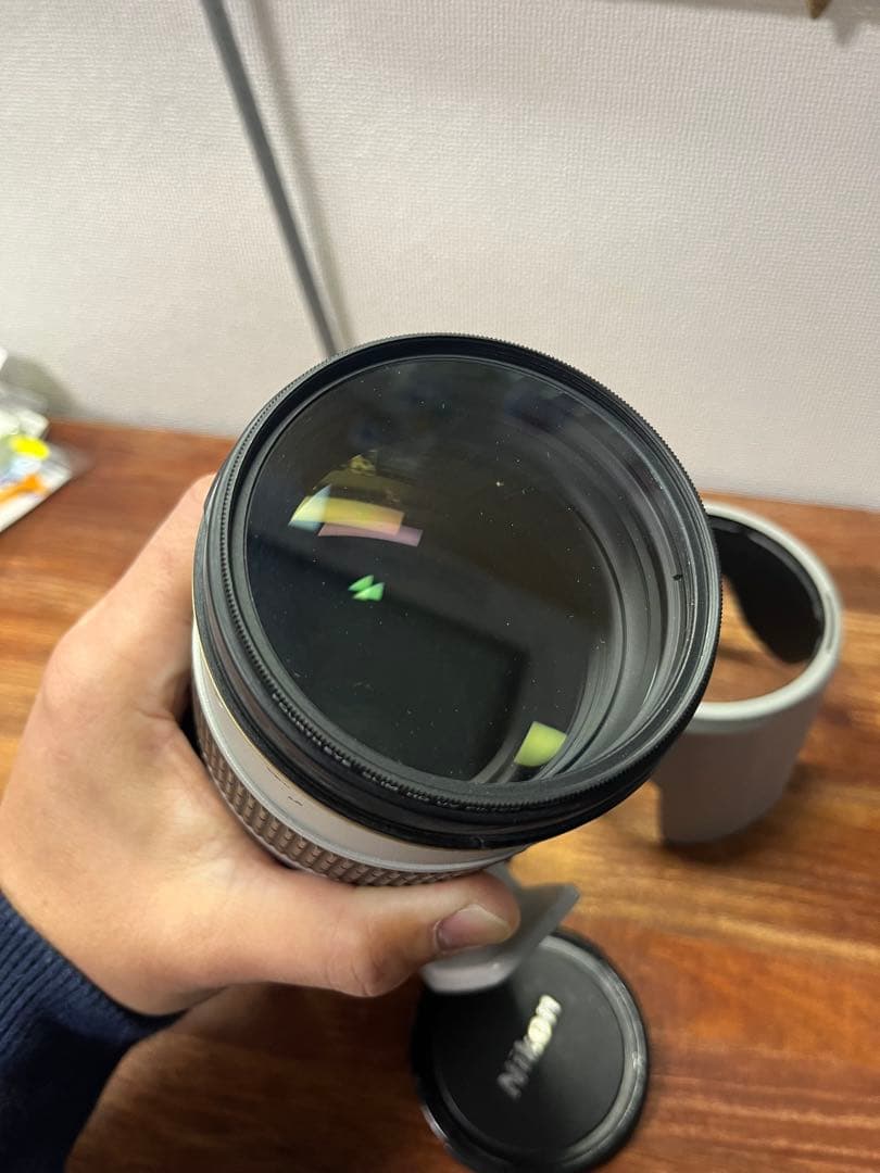 Nikon 80-200mm f2.8 ライトグレー　修理必要