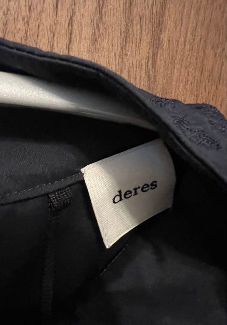 deres blooming embroidery blouse ネイビー　刺繍