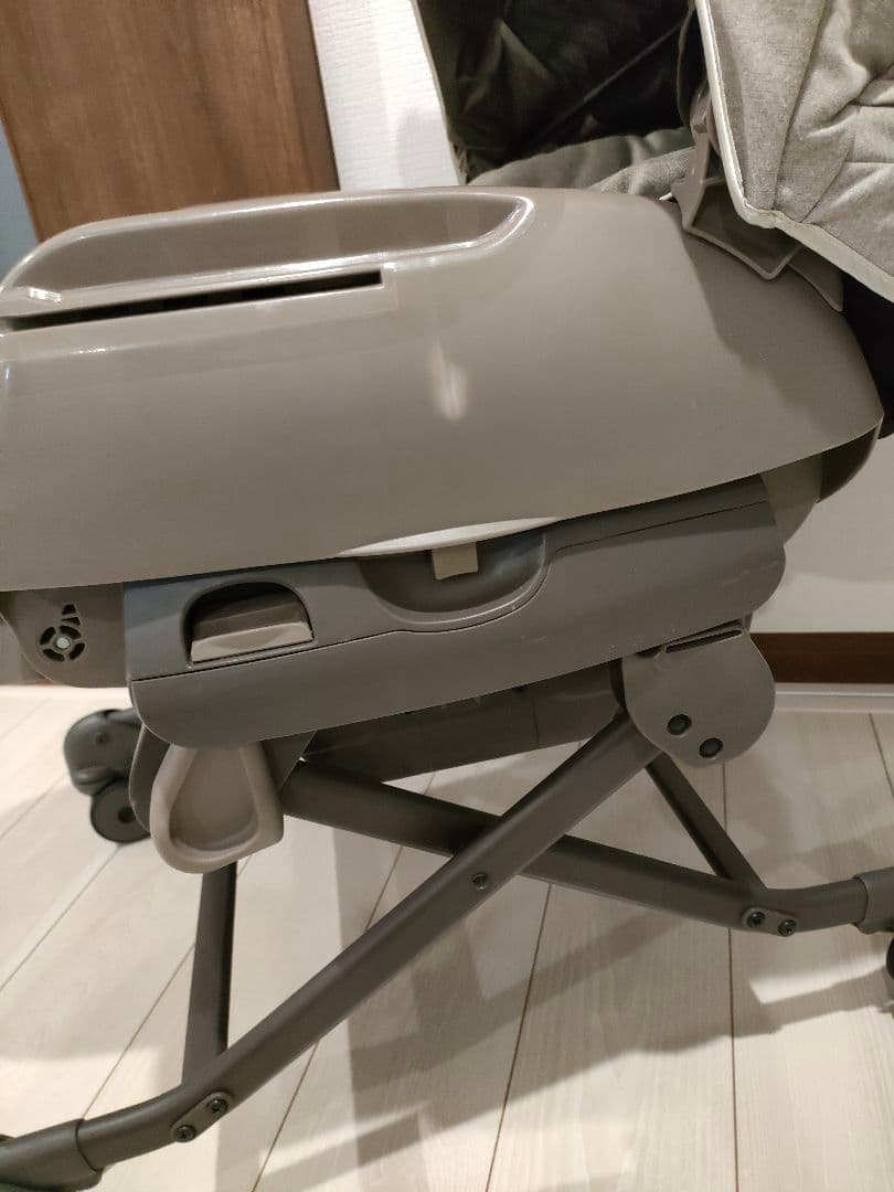 combi ネムリラ オートスイング BEDi