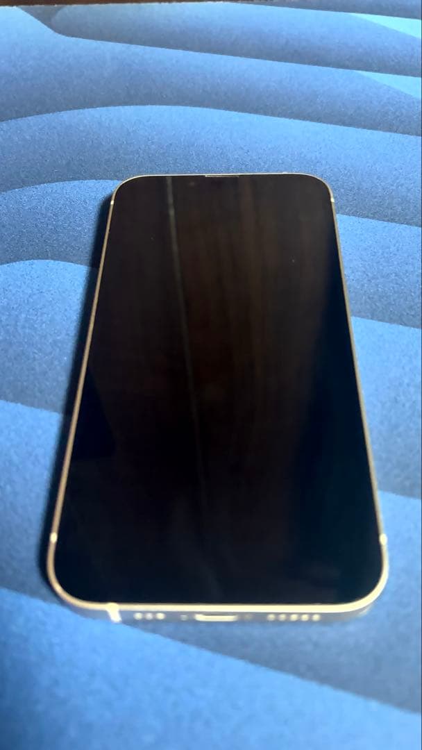 iPhone 13 スターライト 128GB SIMフリー バッテリー89%