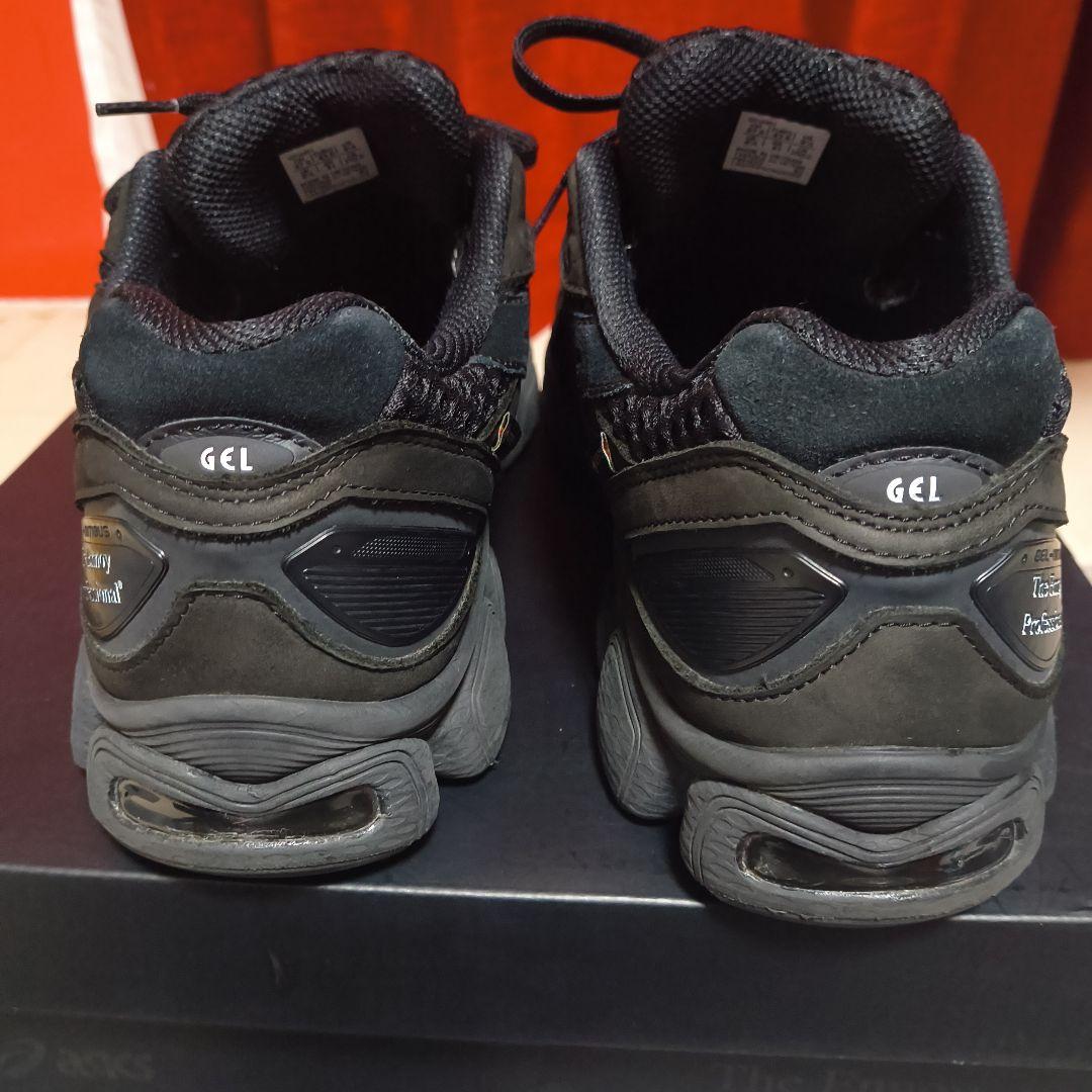 ASICS The Ennoy Professional ブラック スニーカー