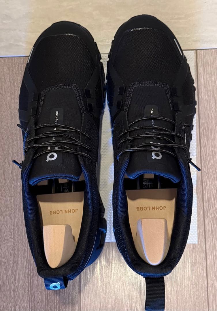 k*y様 【試着のみ】On Cloud6 WPオン スニーカー 25.5cm