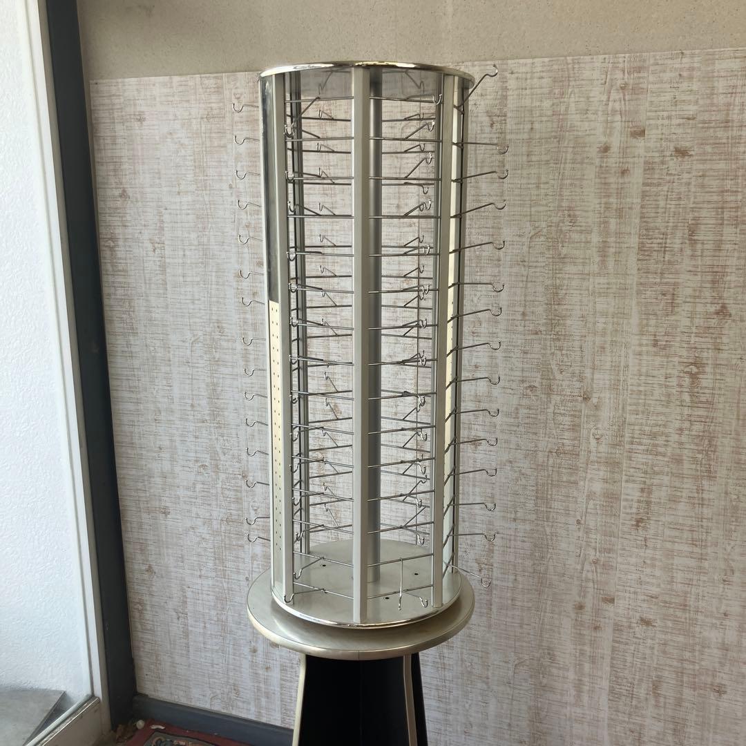 店舗什器 サングラス ディスプレイラック アイウエア 回転式 90点 店舗用品