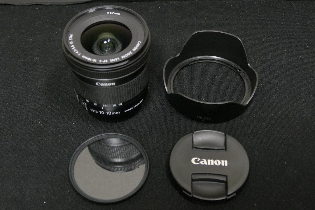 Canon 超広角 EF-S10-18mm F4.5-5.6 IS STM　中古