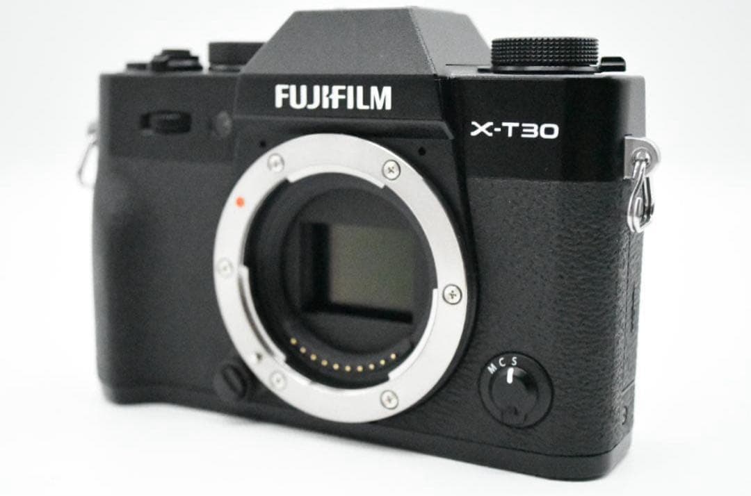 ［期間限定出品］FUJIFILM X-T30レンズキット ブラック