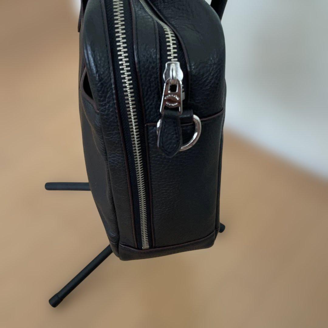 大引き　コーチ　ハミルトン　シボレザー 黒系