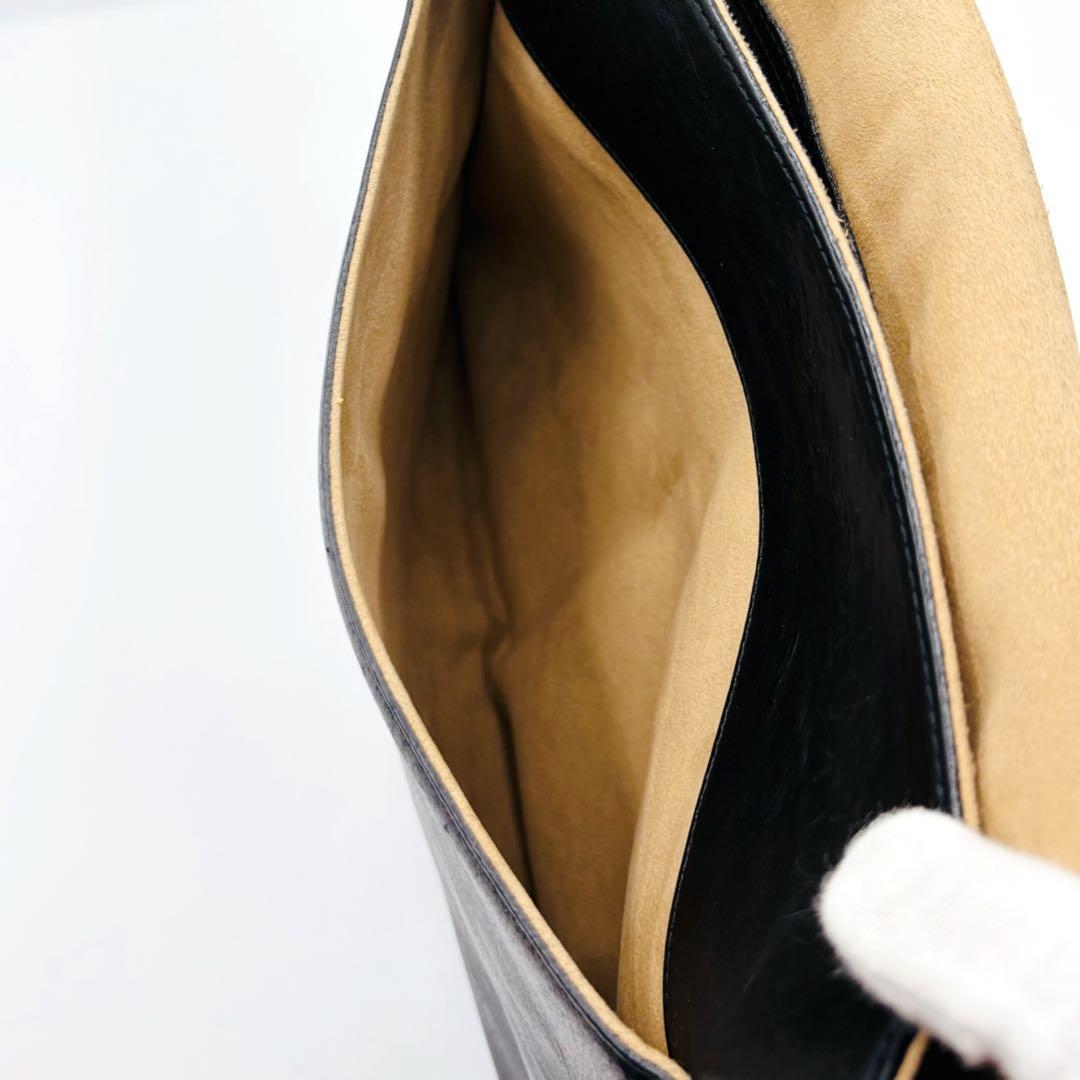 【美品】ココマイスター メッセンジャーバッグ ショルダーバッグ レザー A4 黒