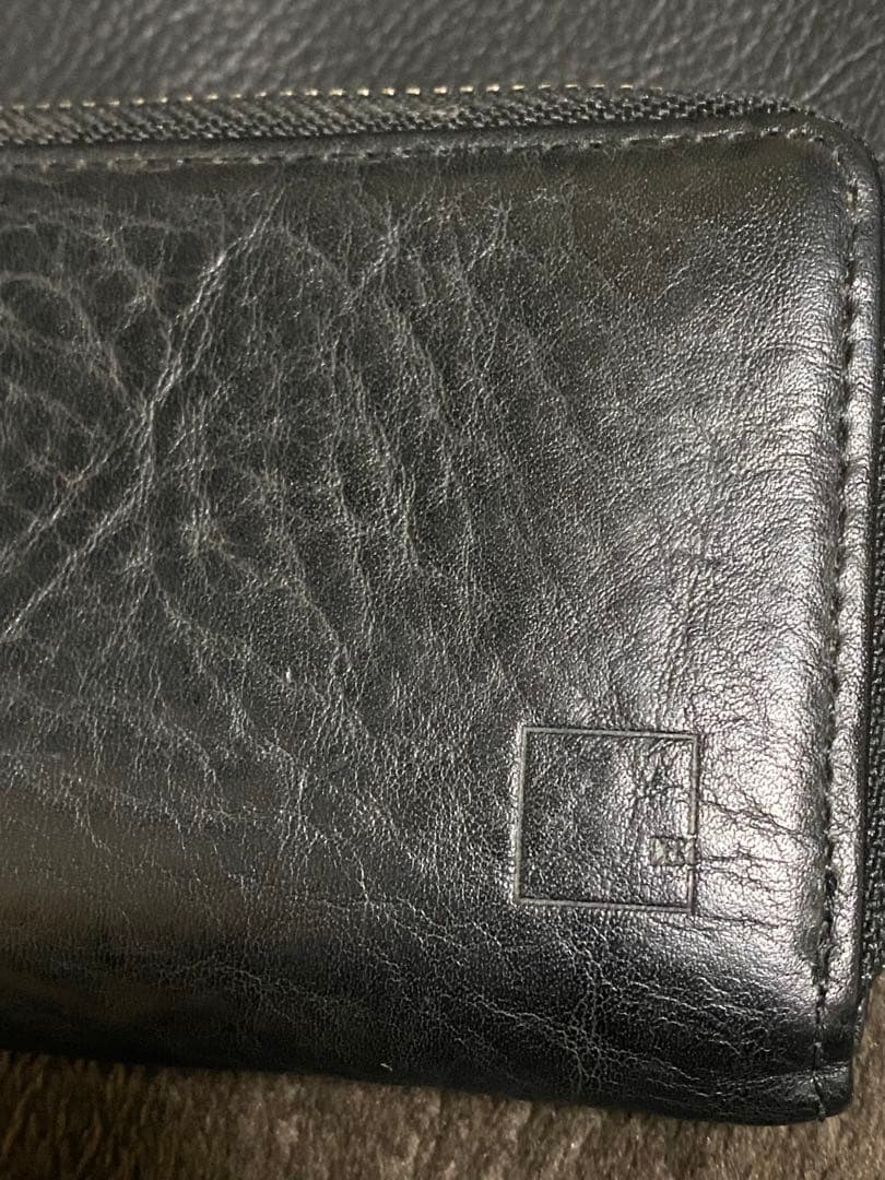 小物 DECi Small Round Zip Wallet OVY