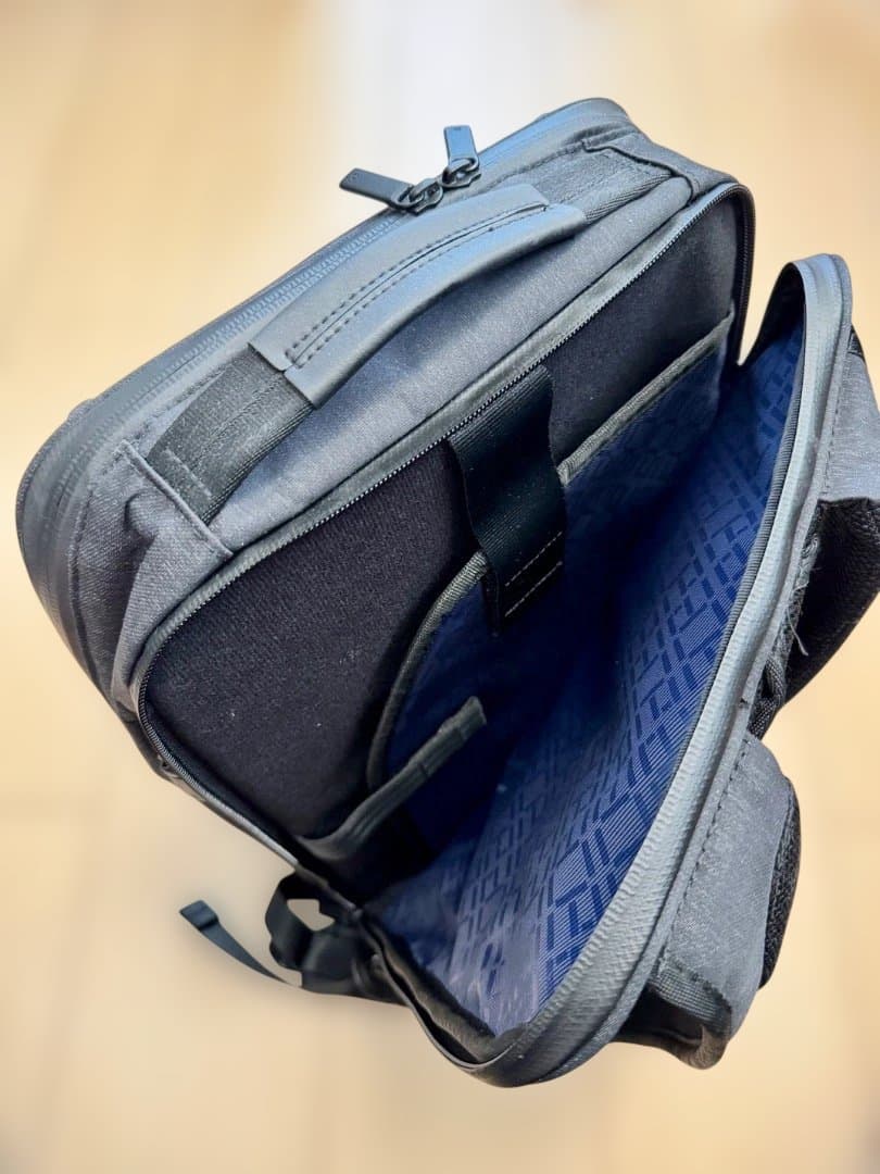 エース ガジェタブル ヘザー 耐水加工ビジネスバック ポケット多数