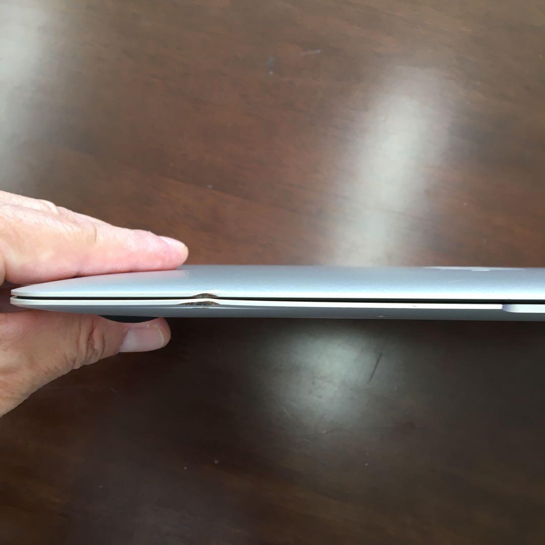 Apple MacBook Air 2014 (11インチ)