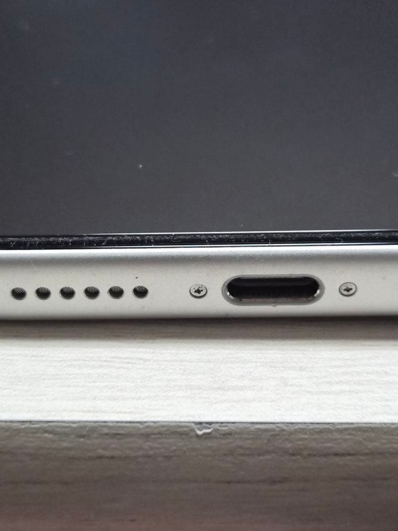 美品 iPhone17ProMax 512GB シルバー