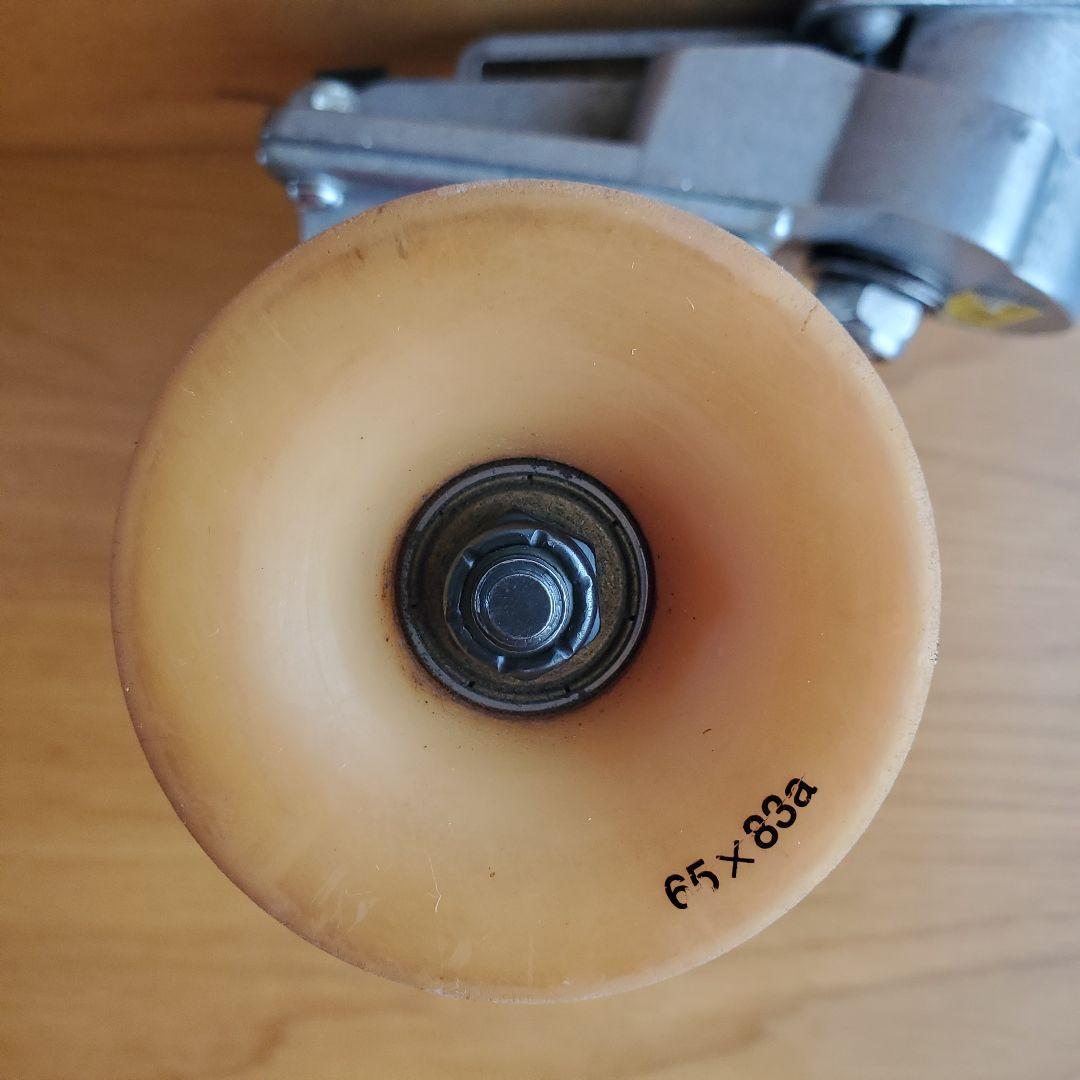 DEUX NEE 中古 Carverタイプトラック搭載 サーフスケートボード