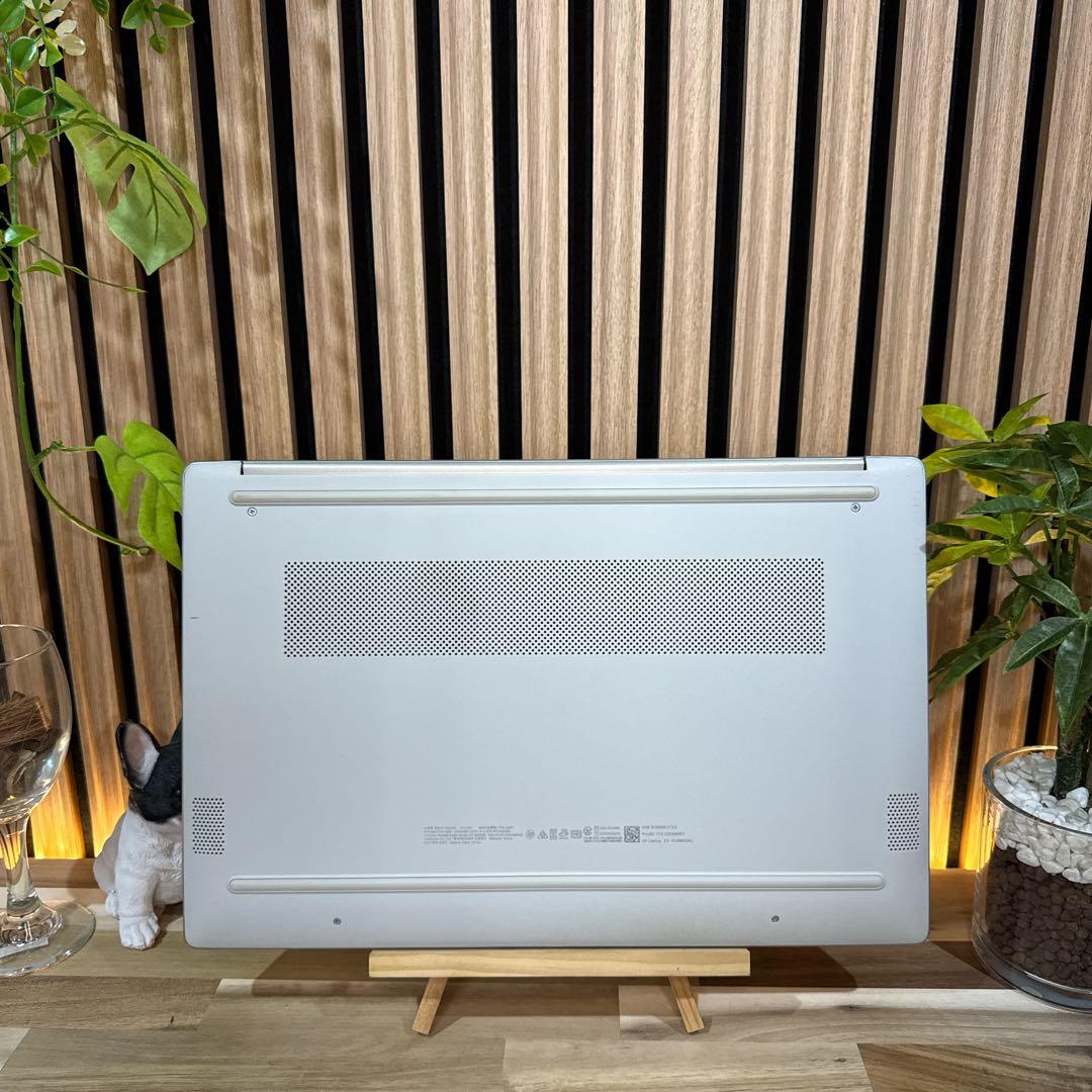 美品2024年モデル‼️HP Laptop☘Ryzen5☘FHD☘ノートパソコン