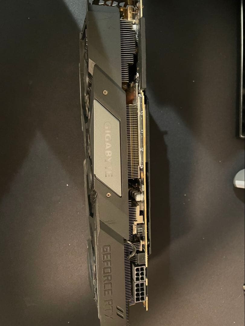 GIGABYTE GEFORCE RTX グラフィックボード