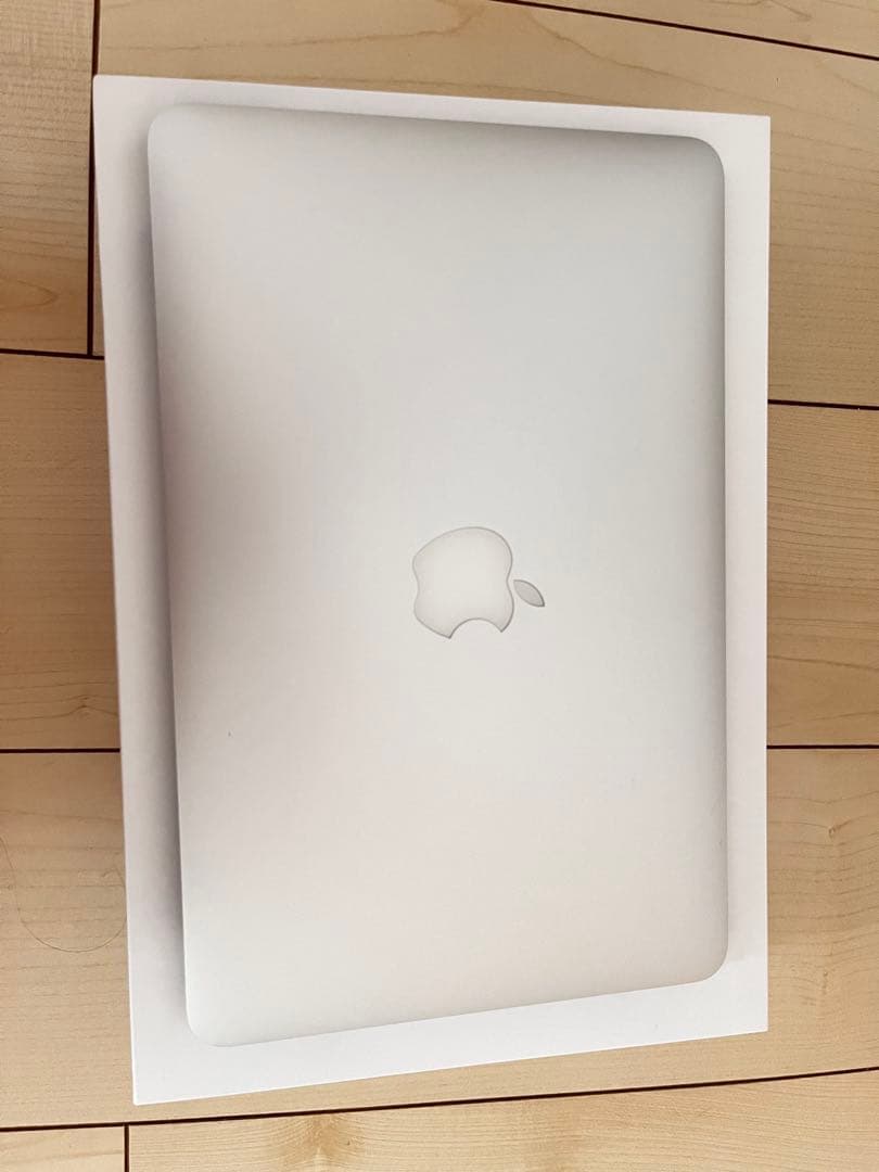 MacBook Air Core i5 (Mid-2013) 11インチ本体