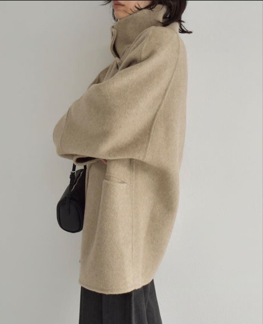 cizatto シザット　ベージュ コート ウール