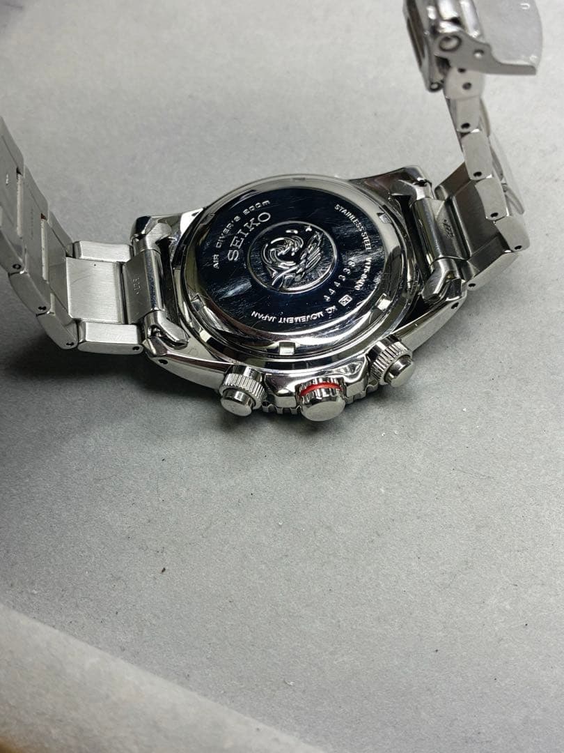 SEIKO PROSPEX ダイバー腕時計 V175-0AD0 クオーツ 稼働