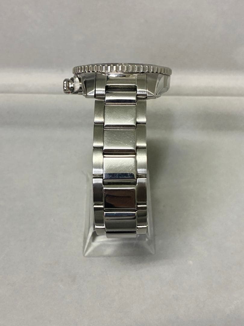 SEIKO PROSPEX ダイバー腕時計 V175-0AD0 クオーツ 稼働